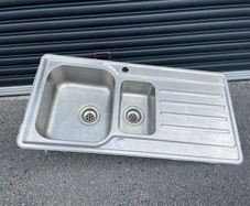 stainless steel sink