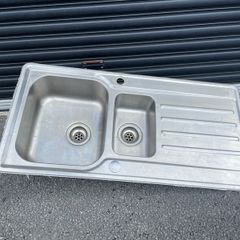 stainless steel sink