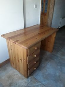 writing desk