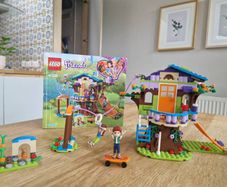 Lego Friends: Mia's tree house