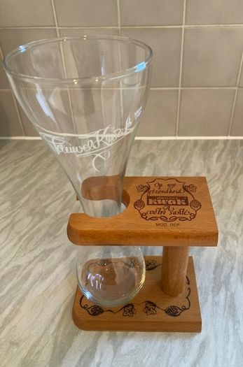 Kwak Belgian Beer Glass & Wooden Stand