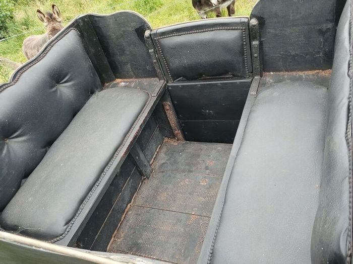 Vintage Pony Trap