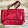 Elizabeth Arden red shoulder bag Image 2