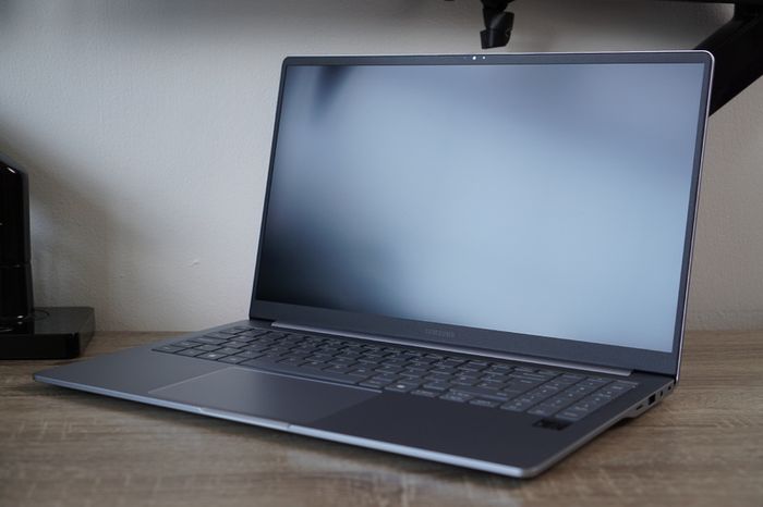 New Samsung Galaxy Book4 Edge 15.6" Copilot+ PC | Snapdragon X Plus | 16GB RAM | 256GB SSD