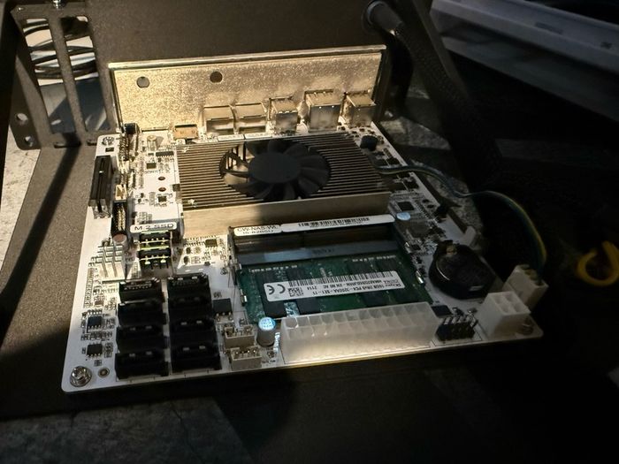CWWK Diy NAS home lab Server Motherbord