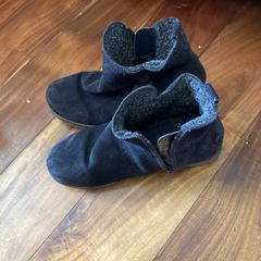 Girls boots