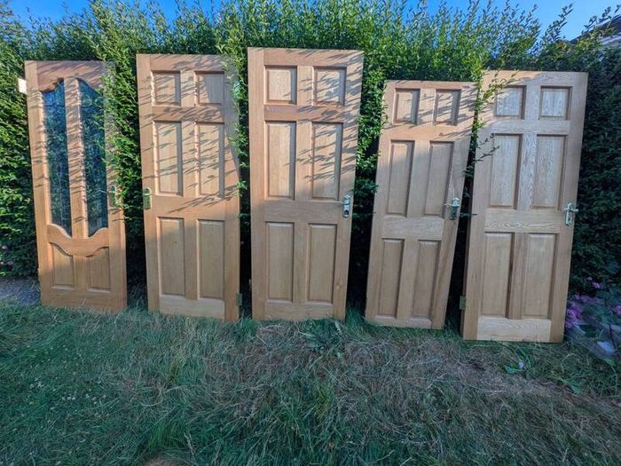 5x Interior doors