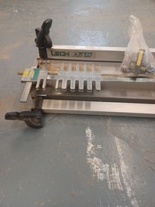Dovetail jig