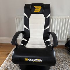 Bluetooth gaming chair