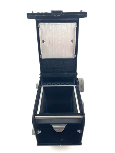 Vintage Rolleicord 1a type 3 120mm TLR camera