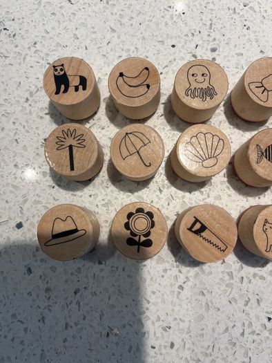 20 Rubber stamps - 25mm diameter in size