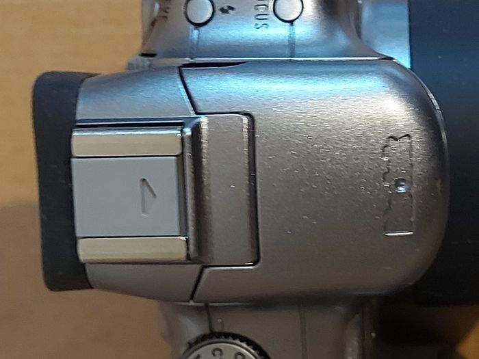 Schneider-KREUZNACH, Variogon 35mm-430mm(Equivalent) AF 12 x Optical Zoom Digital Camera, unsure of the Model, Possibly Kodak Easyshare, no Battery or Memory Card, so cannot test, Excellent cosmetic condition