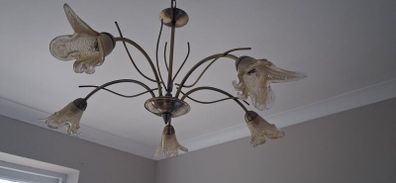2 pendant lights