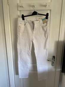 M&S Ladies M&S white jeans size 14 (short)