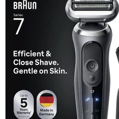 Braun Series 7 and 9 Pro Electric Shaver 4+1 head wet & dry razor with SmartCare 5 in 1 charging Cleaning station BRAND NEW