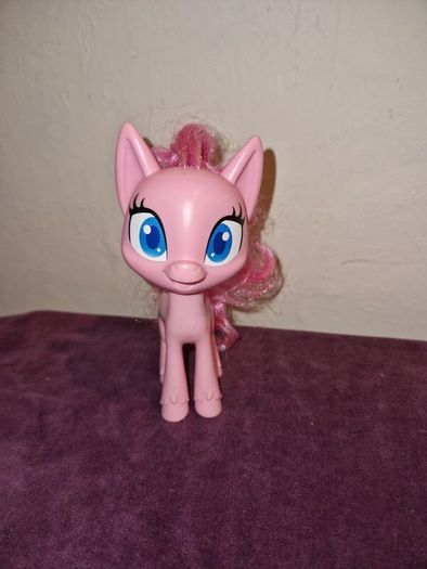 Hasbro My Little Pony Pinkie Pie