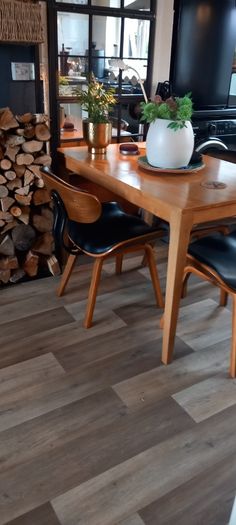 Lovely Eames Style dining chairs