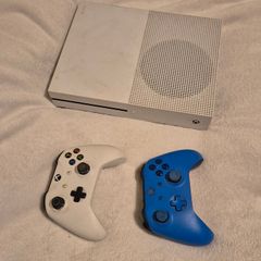 Xbox One S Console