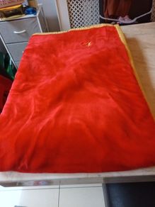 United Colours  Of  Benetton  Large Blanket/ Throw. S.200cm X 150cm.