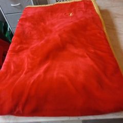 United Colours  Of  Benetton  Large Blanket/ Throw. S.200cm X 150cm.