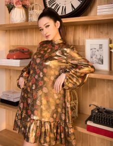 Zara shiny gold floral print dress, M, new