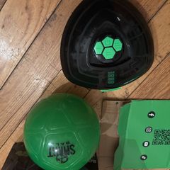 Soccer bot and smart ball toy
