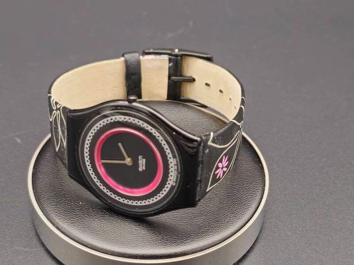 Vintage Collectable Swiss Swatch from 2002