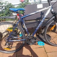 trek hybrid  serviced price drop!!!!