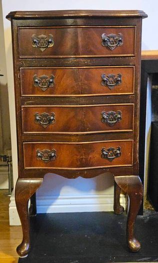 Small Antique Locker (4 drawers)