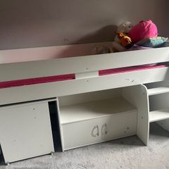 Loft bed