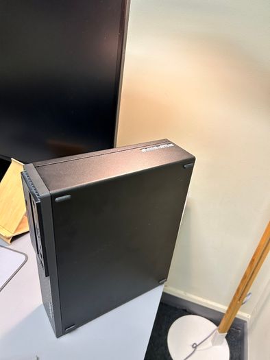 Used Lenovo ThinkCenter M920s i7