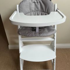 Bebe comfort timba wooden highchair with cushion