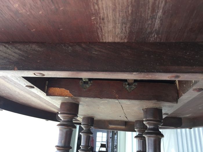 Antique oval table. Top is removable. 48"/122cm x 34"/87cm