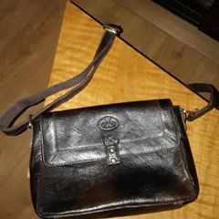 Rowallan Leather Bag.