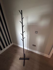 Clothes Stand