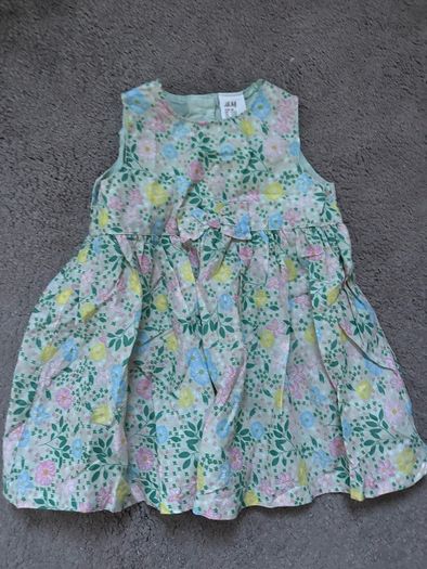 H&M baby girl dress4-6 months 68cm