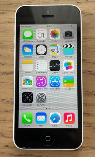 Iphone 5c with factory ios 7.0.6 !! Rare !!