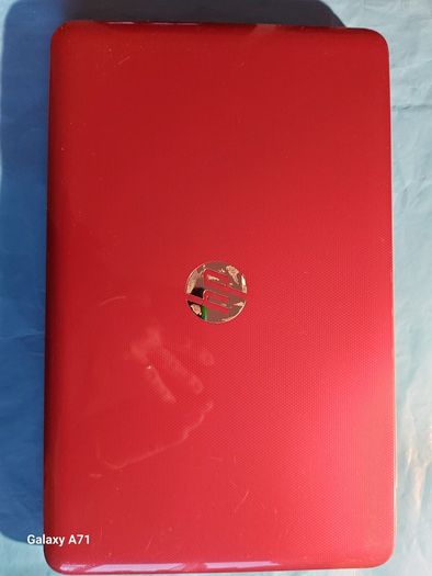 HP Pavillion, Red, 4GB Ram, 700GB HDD, Windows 8 Pro, AMD A4-5000 APU with Radeon HD Graphis 1.5GHz, Chrome and VLC for best movie ecperience