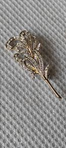 brooch