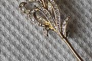 brooch