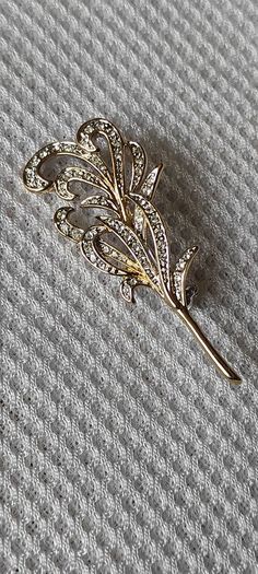 brooch
