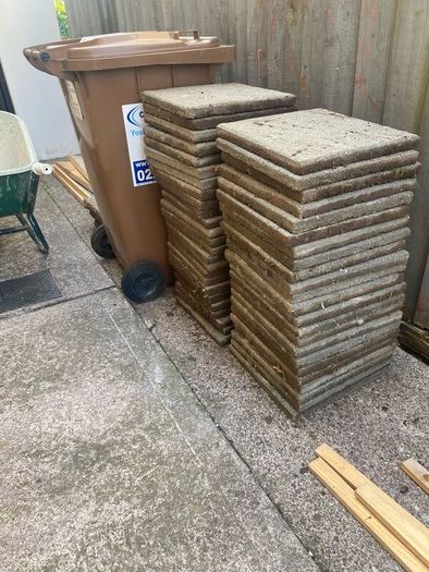 Paving slabs