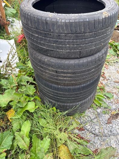 225/50/18