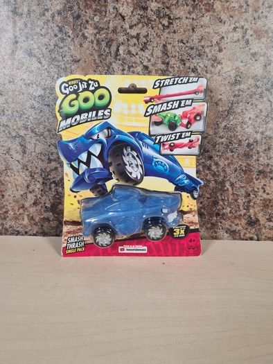 Heroes of Goo Jit Zu  GOO MOBILES car stretchy bendy elastic figure BRAND NEW