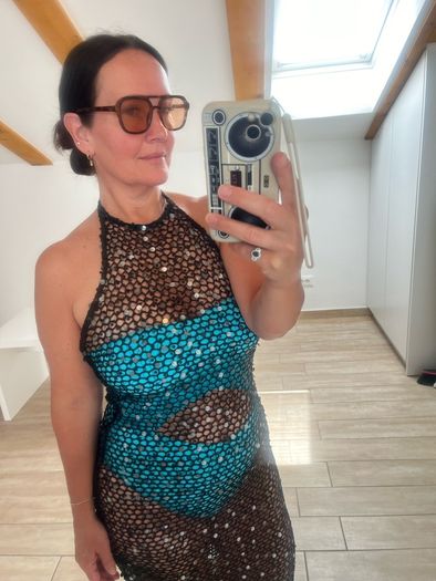 black beach dress