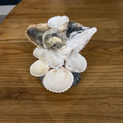 handmade jewellery stand or ornaments,