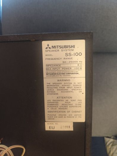Mitsubishi SS-100 vintage 100 Watts 8 ohms bookshelf speakers