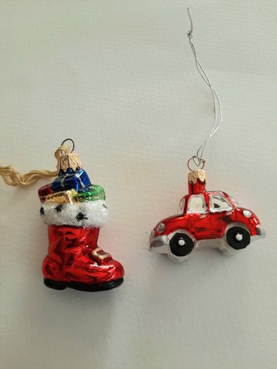 2026 Two small tree decorations
