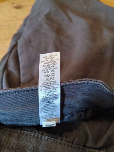 Mens Dunne Stores Grey trousers. Tapered leg, waist 38" leg 29".