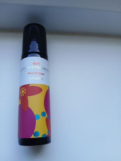 Gruum Plum & Tonka roll-on fragrance, new